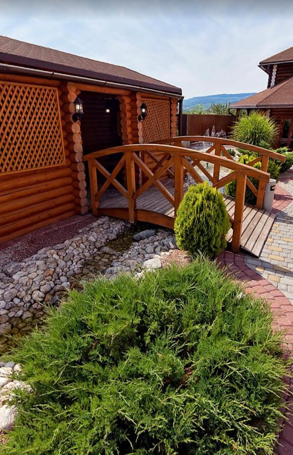 Hotel Візит Bushtyno Zewnętrze zdjęcie