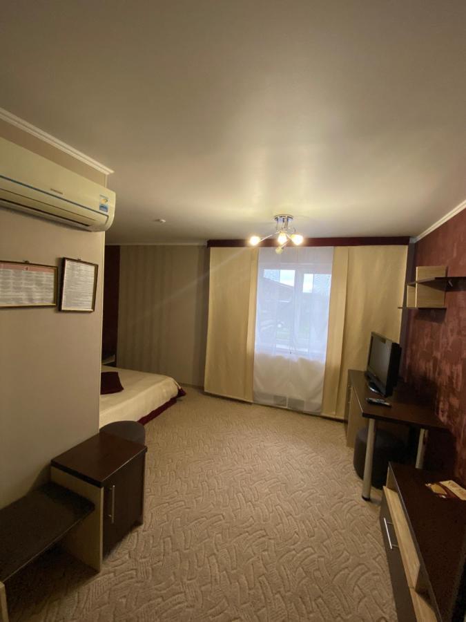 Hotel Візит Bushtyno Zewnętrze zdjęcie